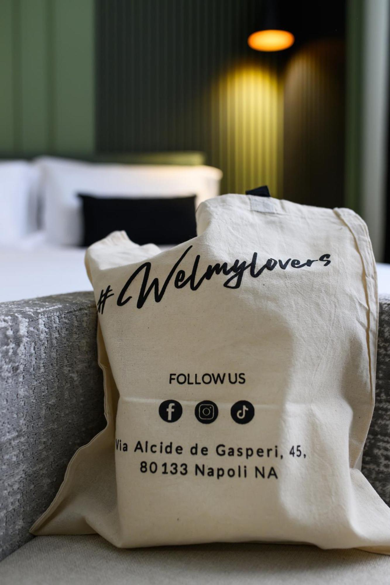 Welmy Napoli Hotel Buitenkant foto